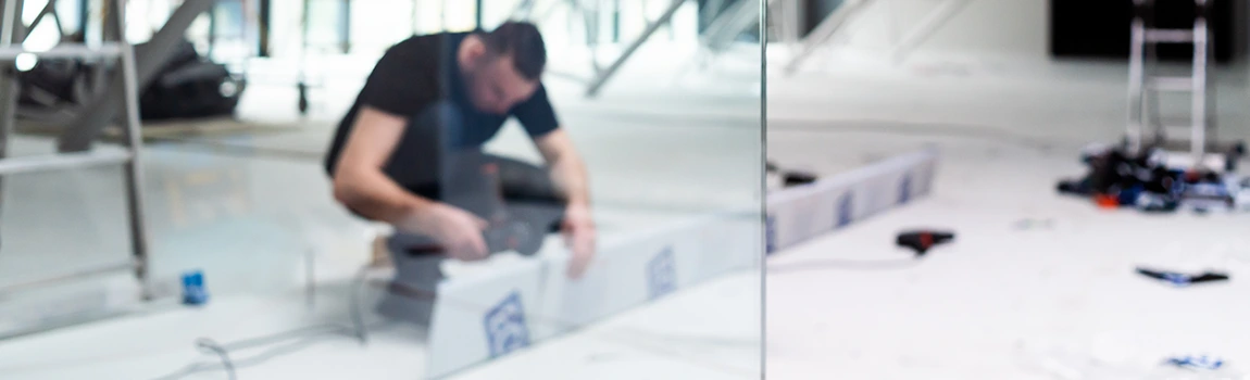 Emergency Commercial Glass Repair in Meadow Woods, FL